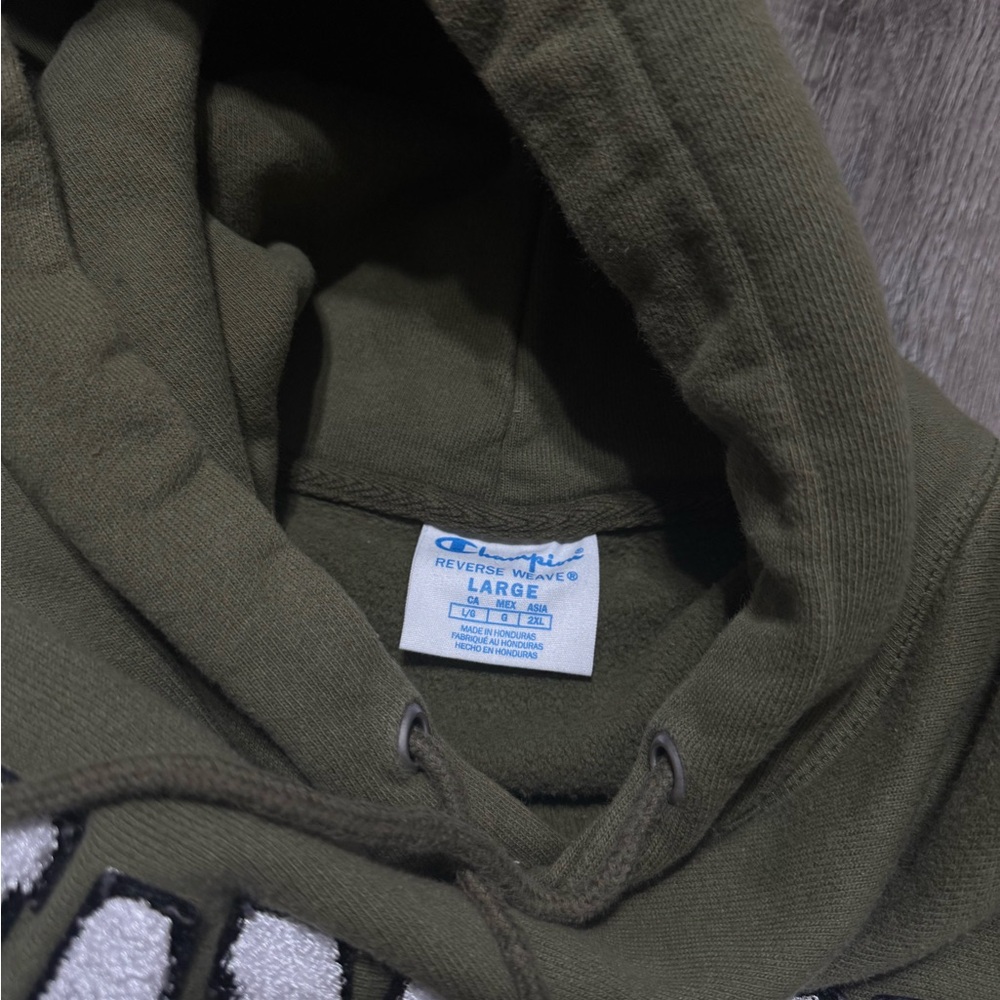 Champion Men’s Hoodie Pullover Sweater Size L Military Green - Picture 4 of 5